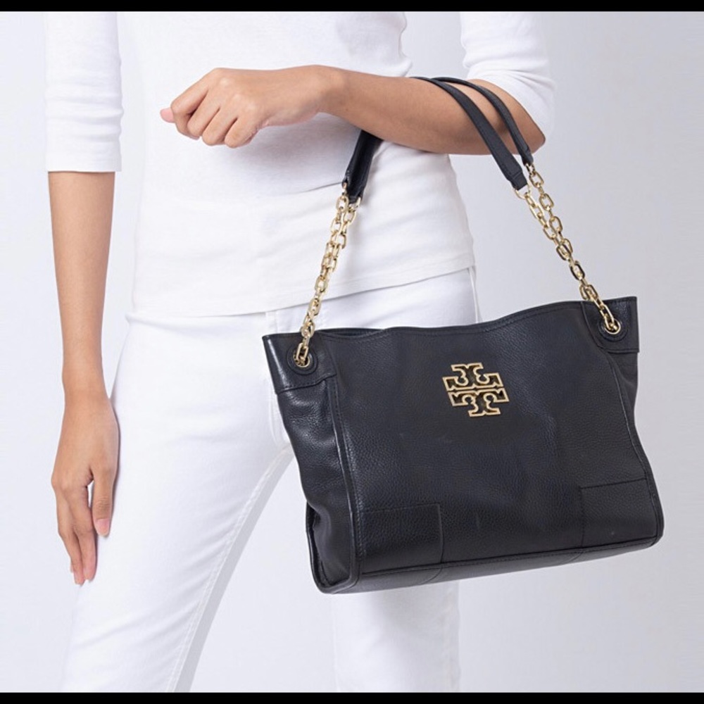 Tory Burch Britton Slouchy Chain Tote